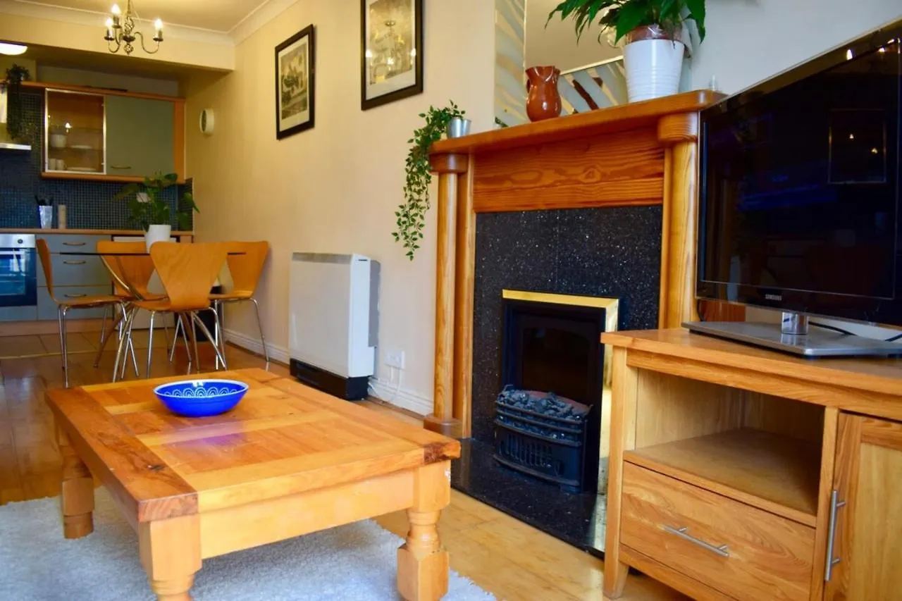 דבלין 2 Bedroom Apartment Beside Merrion Square 0*,  אירלנד